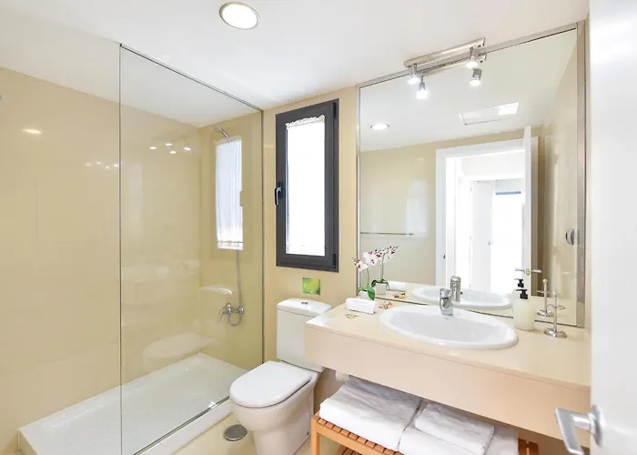 Lagos 36 By Villagrancanaria Vila *